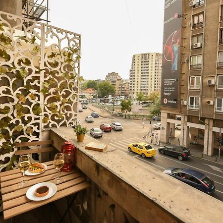 Vintage Elegance, Modern Comfort: 1Br Apartment Overlooking Calea Victoriei Букурещ Екстериор снимка